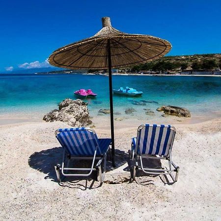 Luxury Holiday In Royal Apartment For King And Queen Sarande Exterior photo