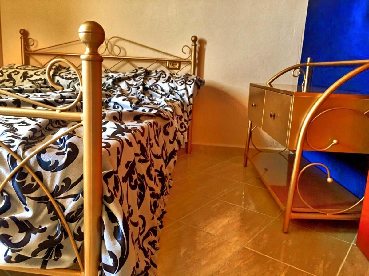 Luxury Holiday In Royal Apartment For King And Queen Sarande Exterior photo
