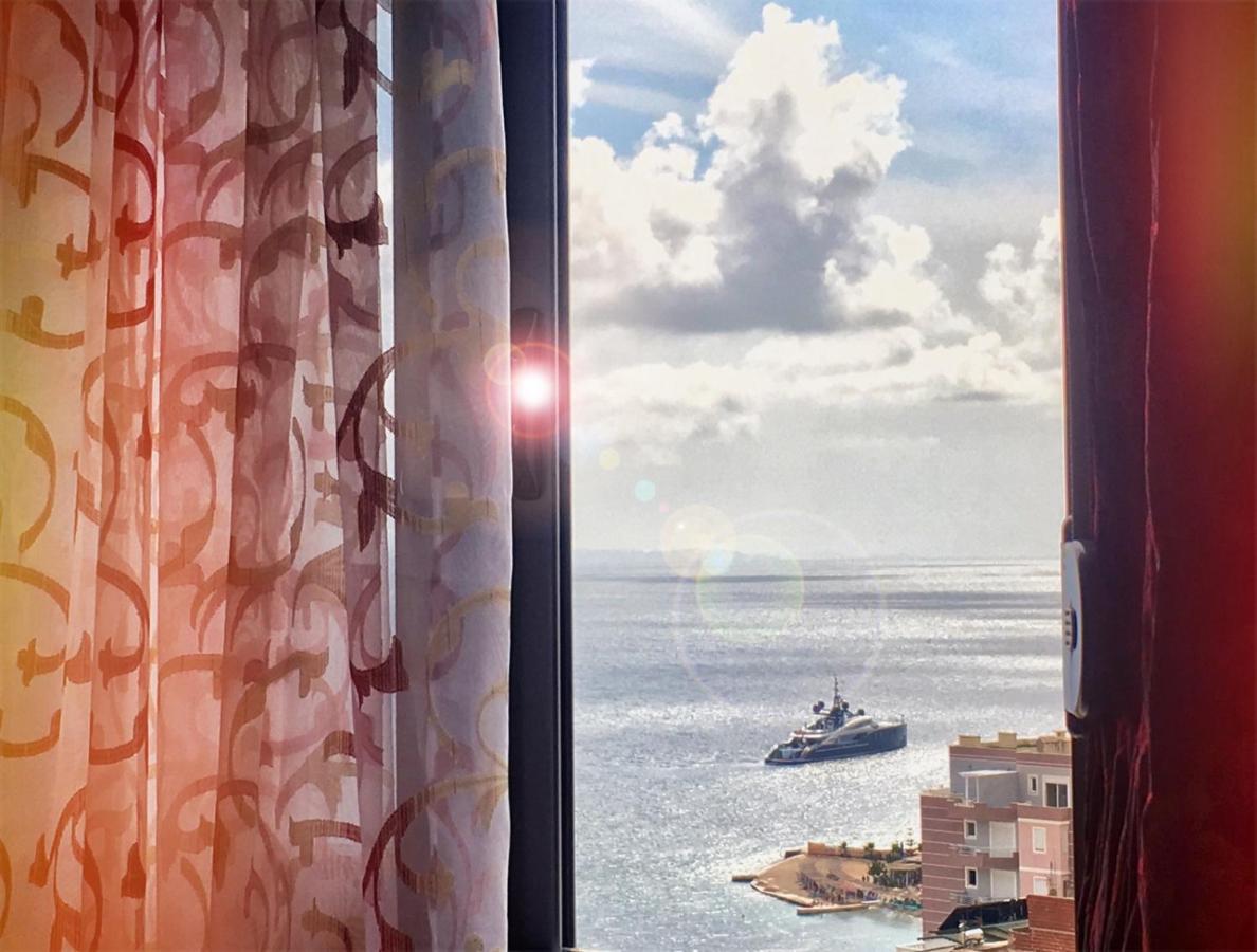 Luxury Holiday In Royal Apartment For King And Queen Sarande Exterior photo
