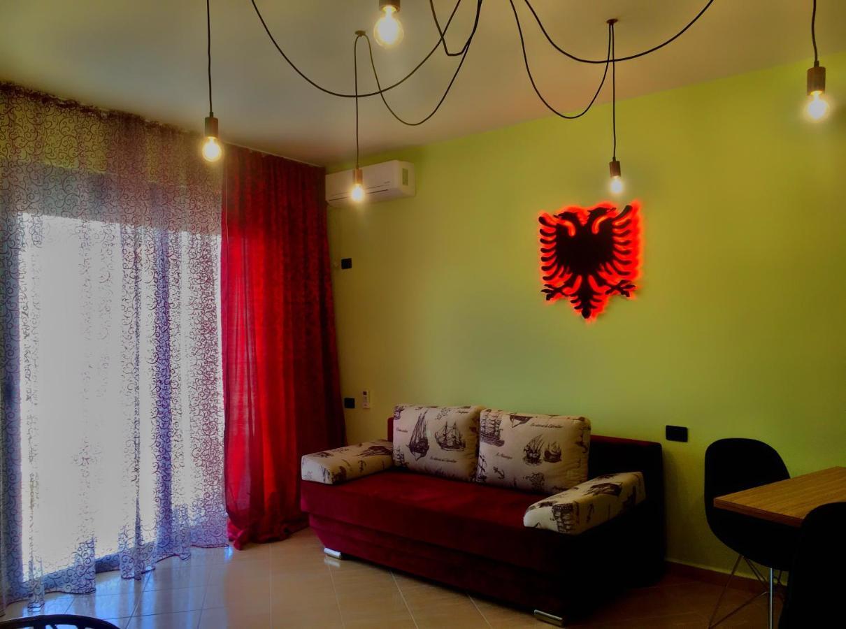 Luxury Holiday In Royal Apartment For King And Queen Sarande Exterior photo