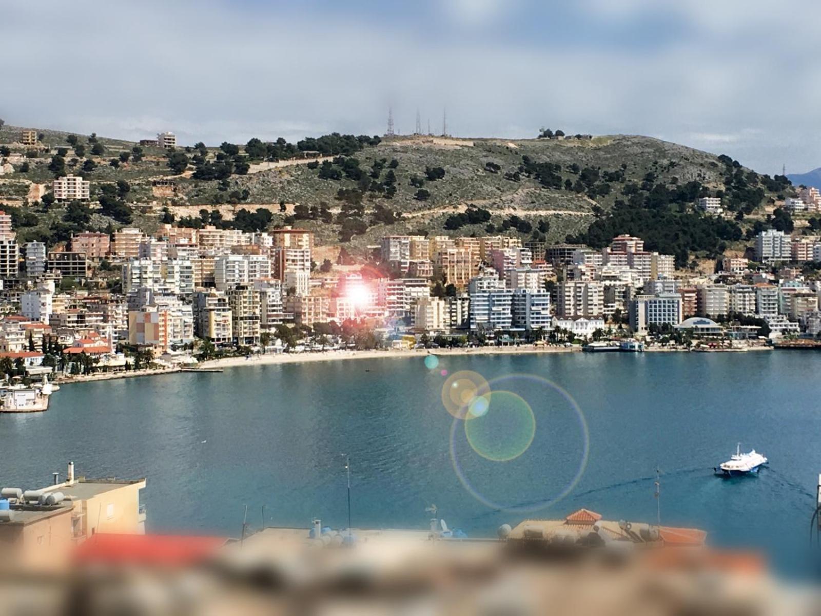 Luxury Holiday In Royal Apartment For King And Queen Sarande Exterior photo